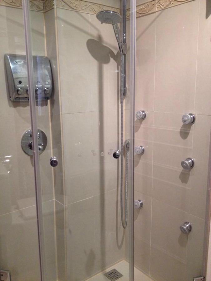 1 Linea Playa San Juan Apartment Alicante Bagian luar foto