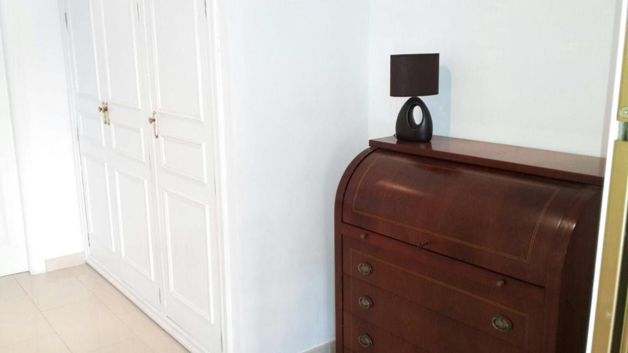 1 Linea Playa San Juan Apartment Alicante Bagian luar foto
